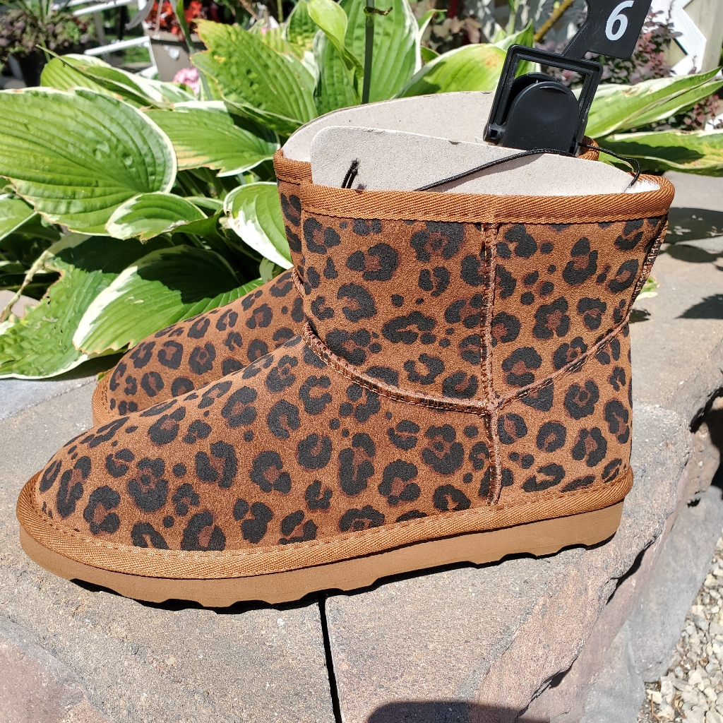 Women's Leopard Print Winter Boots